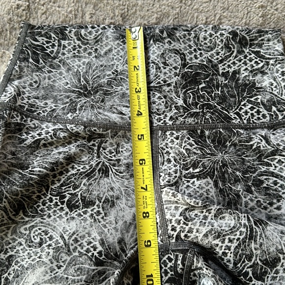 Lululemon Wunder Under Crop Full-on Luxtreme Serigraph Starlight black/m… - Picture 10 of 13